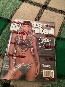 Sports Illustrated Winter 2000 3D Swimsuit Issue W/Glasses New In Plastic - Picture 1 of 8
