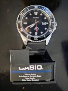 Casio MDV106 [Unisex Analoguhr] [200M WR] [Edelstahlgehäuse] [MDV106-1A] - Bild 1 von 9