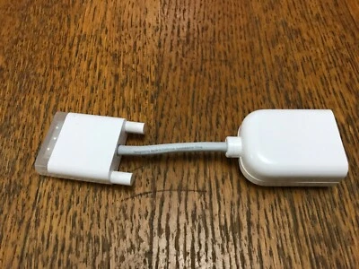 Apple display adapter DVI to VGA For Apple Mac computers Free Postage - Image 1 of 3