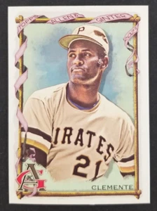 Tarjeta de béisbol Roberto Clemente 2023 Topps Allen Ginter #27 (NM) - Imagen 1 de 2