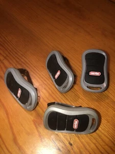 Genie G3T-A IntelliCode 3 Tasten Garagentoröffner Fernbedienung 37218R G3T-BX G3T - Bild 1 von 3