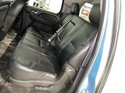 2011 GMC Yukon XL1500 Black-19I Leather Heated Rear Bench Seat w/Cup Holder Foto 1 de 3