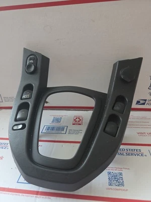 Borde de bisel de palanca de cambios central Saturn Vue 2002-2005 con interruptor de control de ventana y espejo retrovisor Foto 1 de 4