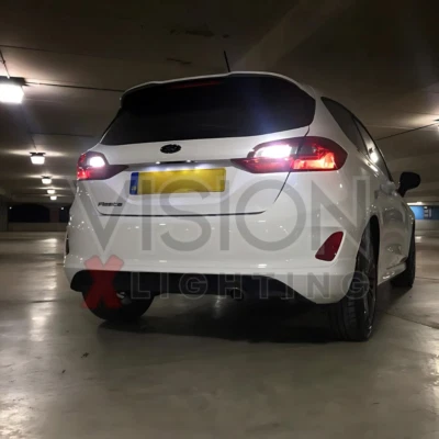 Ford Fiesta VII MK8 2017-2024 Actualización Bombillas LED Inverso Blanco 300% Brillante Canbus Foto 1 de 2