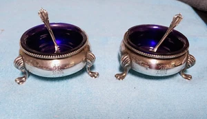 2er Set Viktorianische Sterling Silber Salzkeller mit Löffeln - Bild 1 von 9