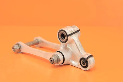 1997 97 CR250R CR250 Rear Shock Linkage Uni Trak Cushion Arm Relay Rod Pivot - Image 1 of 4
