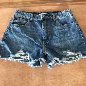 Kancan Cut Off Mom Shorts Damen 28 blau hoher Bund distressed dunkle Waschung Stretch - Bild 1 von 11