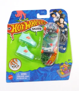 2022 Hot Wheels HW Skate T-Rex & Roll Tony Hawk Finger Boards with Shoes NEW - Picture 1 of 3