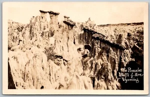 Hells Half Acre Wyoming 1930er RPPC Echtfoto Postkarte The Pinnacles - Bild 1 von 2