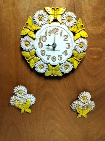 Cast Iron 3 Piece Wall Clock Set Sexton 1974 USA Daisy's  & Butterflies  (Works) Cover