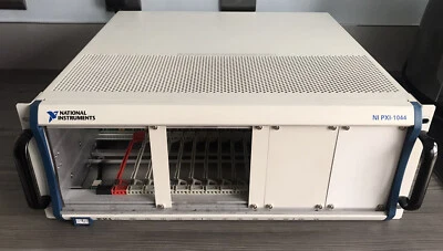 National Instruments NI PXI-1044 Gehäuse mit 14 Steckplätzen P/N 192011-01L - Bild 1 von 4
