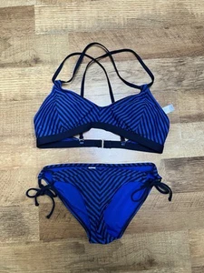 Athleta Stripe Avila Bikini Top and Bottom Set size M/XS 242993 - Picture 1 of 6