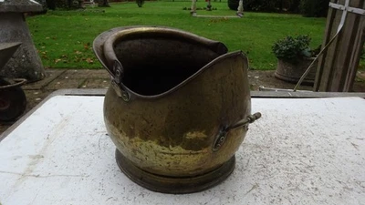 Old Brass Coal Scuttle Fire Place Bucket - Image 1 of 4