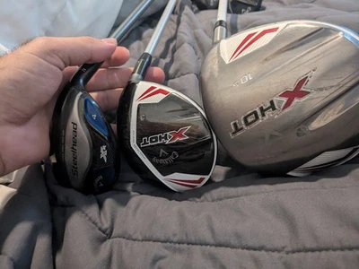 Right Callaway wood set.X Hot 2013 Driver,3 wood. steelhead xr 4 hybrid.regular - Image 1 of 4