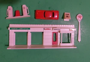 PLASTICVILLE for HO scale parts for a gas station - Picture 1 of 2