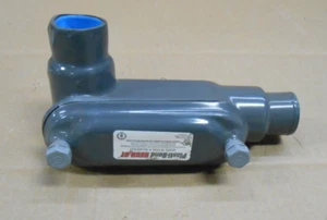 ROB ROY PRHLL38 1" PVC COATED CONDUIT BODY TYPE LL FORM 8 = LL38-G (16 AVAIL) - Picture 1 of 2