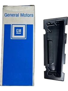 NEW Genuine GM 25643562 Ashtray For 92-99 Pontiac **SALE** - Bild 1 von 2