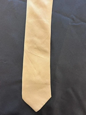 Corbata de seda Brioni para hombre solo beige de diseñador hecha en Italia nueva con etiquetas Foto 1 de 4