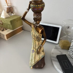 Stunning Sherratt & Simpson Maasai Woman Figurine #57531 - missing earring - Picture 1 of 5