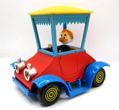 *POLITOYS W.3* AUTO DI NONNA PAPERA- WALT DISNEY -SCALA 1/43 - ITALY - DIE CAST - Immagine 1 di 4