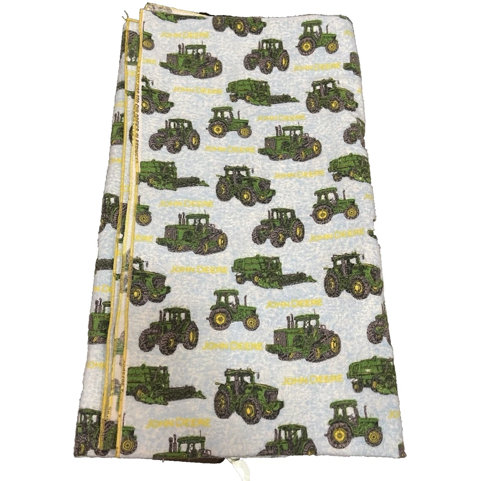 Manta de franela John Deere para niños pequeños hecha a mano amarilla bordes elevados tractor granja Foto 1 de 4