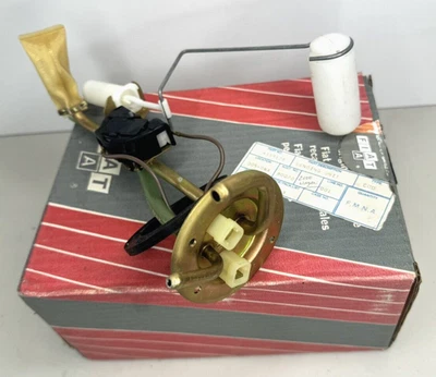 Unidad de envío de tanque de combustible original OEM FIAT 131 Brava Wagon Veglia 4358128 - Nuevo de colección Foto 1 de 4