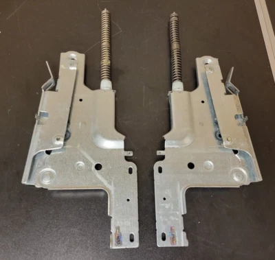 Juego de bisagras para puerta lavavajillas KitchenAid W10920230 W10920232 USADO KDPM604KPS0 Foto 1 de 4