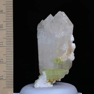 Quartz crystal point w/ Green Tourmaline Elbaite natural mineral specimen 141ct - Bild 1 von 6