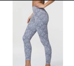 NWT Onzie Leopard Animal Print High Waist Yoga Tight Leggings Size Small - Picture 1 of 11