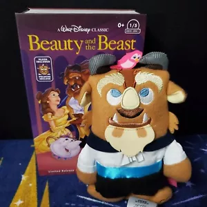 *La Bella y la Bestia VHS Pequeño Juego de Peluche* Walt Disney World Parks Serie 1 NUEVO - Imagen 1 de 3