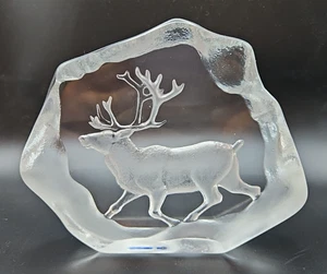 SIGNED Mats Jonasson #3299 Swedish Glass Stag Deer Paperweight - Picture 1 of 3