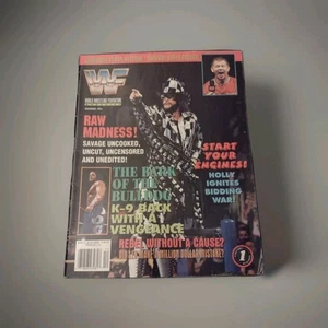 VINTAGE WWF World Wrestling Federation DECEMBER 1994 MACHO MAN COVER - Picture 1 of 3