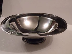 JKL201 WM ROGERS & SON "Princess" SILVERPLATE footed bowl 11 x 3 1/2" - Picture 1 of 8