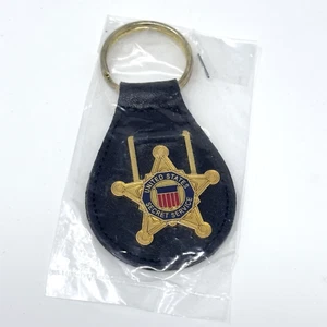 United States Secret Service Gold Badge Faux Leather Keychain - Picture 1 of 2