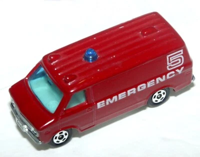 Tomica TOMY #F22 Emergencia Chevrolet G20 Rojo Chevy Furgoneta de Rescate 977 Japón Bonito Foto 1 de 3