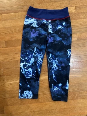 Leggings cortos DC Comics Superman Capri Her Universe con licencia oficial grandes Foto 1 de 4