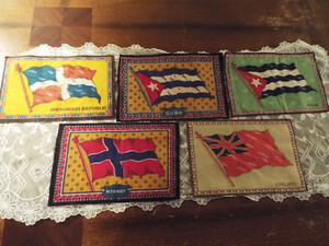 5  ANTIQUE TOBACCO SILK FLAGS