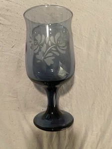 Pfaltzgraff YORKTOWNE 12 Unzen Geätzter blauer Wasserkelch (Höhe 6 1/2") - Bild 1 von 5
