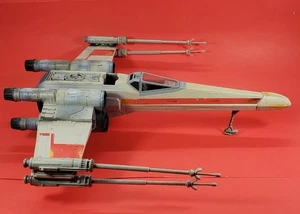 Star Wars 3,75" SAGA Red Leader's X-Wing Fighter Death Star Trench Run wie abgebildet - Bild 1 von 8