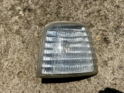 92-97 FORD F-150 MARCADOR DELANTERO DERECHO INTERMITENTE LUZ OEM, F2TB-15A428-AD Foto 1 de 4