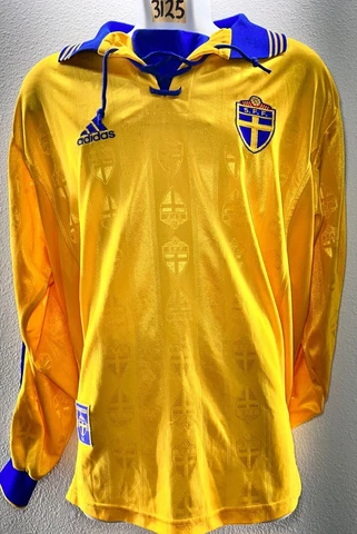 Sweden Jersey 1998-99 Home Trikot Shirt Camiseta Size Large Excellent Condition Cover