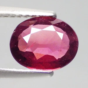 1.67 Cts MYSTICAL OVAL (8 x 7 mm) 100% NATURAL PURPLISH PINK RHODOLITE GARNET - Picture 1 of 7
