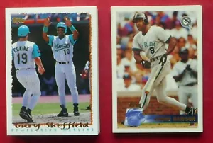 Set squadra Topps Florida Marlins 1995 e 1996 con scambiato (40 carte) quasi nuovo + - Foto 1 di 4