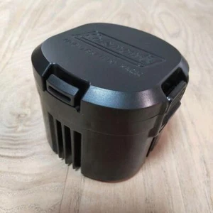 Coleman CPXTM 6 Dry Battery Case Black 2059611P1 Outdoor Alkaline AA battery - Picture 1 of 9