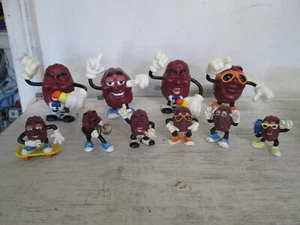 Vintage Lot of 10 California Raisins Figures - Picture 1 of 6