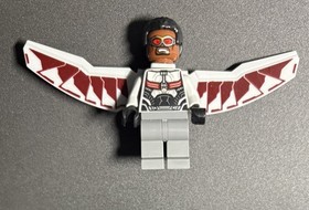 LEGO Falcon Minifigure Marvel Super Heroes sh261 Sh0261 76050 Avengers