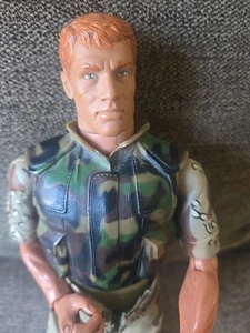 Hasbro 12" 1/6 Actionfigur Gi Joe Desert And Green Camo Weste - Bild 1 von 8