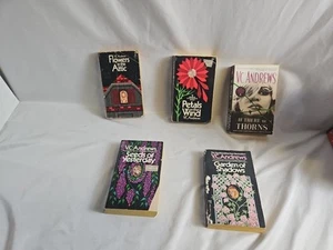 VC Andrews Flowers in the Attic Lot Dollanganger Complete Paperback Series Set E - Picture 1 of 4