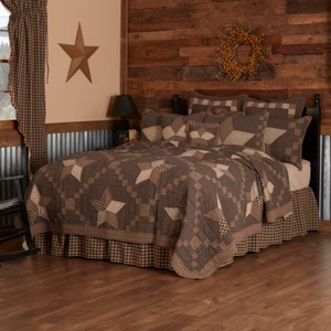 FARMHOUSE STAR QUILT SET & ACCESSORIES. CHOOSE SIZE & ACCESSORIES. VHC BRANDS - Picture 1 of 42