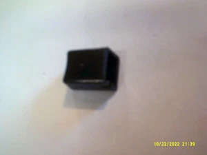Genuine Poulan Chainsaw Oil Pump Button 530023362 - Picture 1 of 1